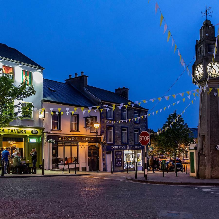 The Wyatt Hotel Westport Dış mekan fotoğraf